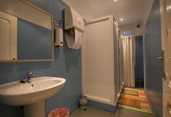 Hostal Lisboa Central Hostel