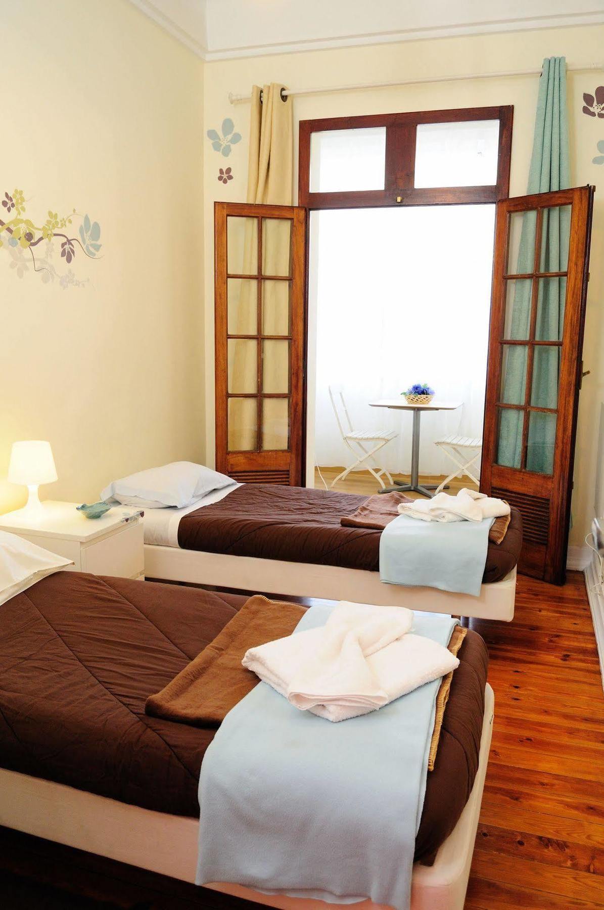 Lisboa Central Hostel *